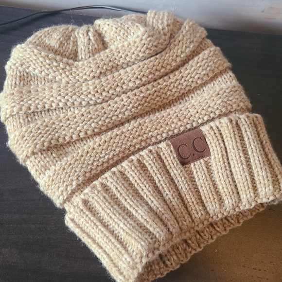 CC Boutique Accessories - Tan Slouchy CC Beanie